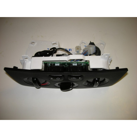 JEDNOTKA/SUBOR RIADENIE VZDUCH. KLIMATIZACIA