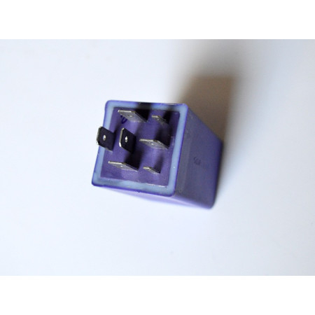 RELÉ NA ELEKTRICKÉ OVLÁDANIE OKIEN